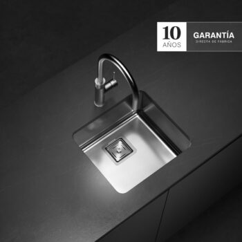 Quadra Q37